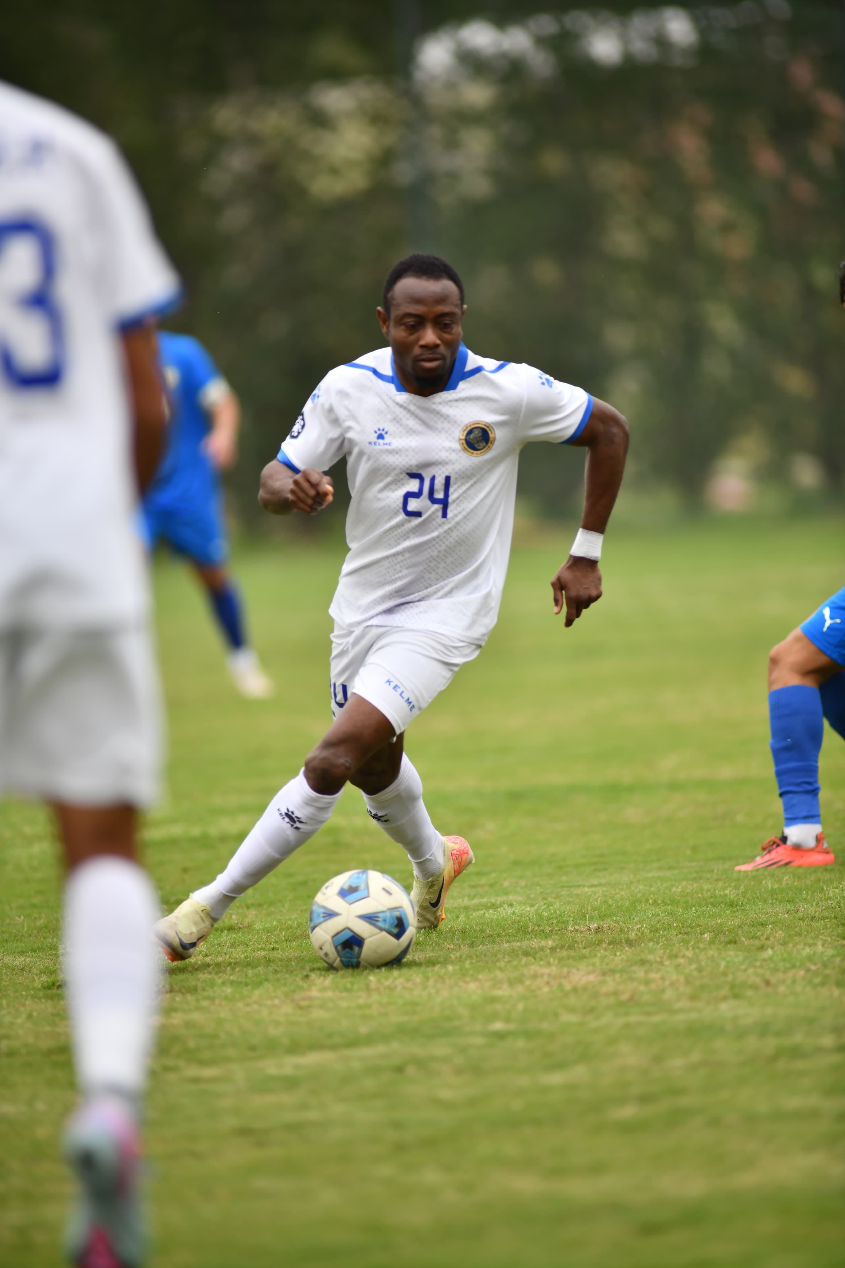 بهدفٍ مقابل لا شيء.. الحشد الشعبي يحقق الانتصار على ميسان ويعزز موقعه في جدول الترتيب - صورة 15